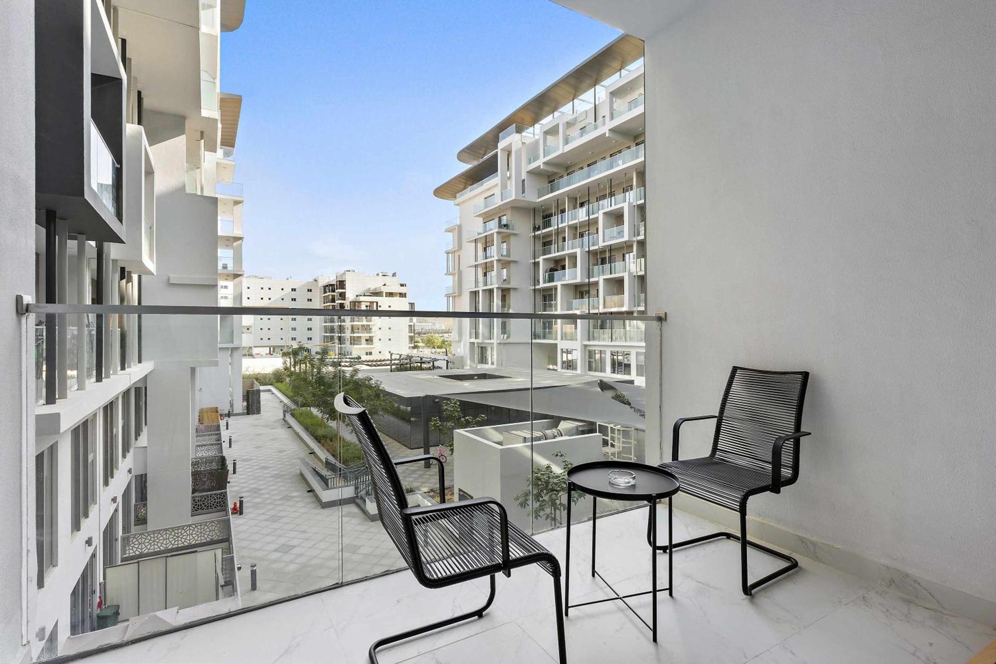 Silkhaus Chic Studio Near Masdar City Park Абу-Дабі Екстер'єр фото